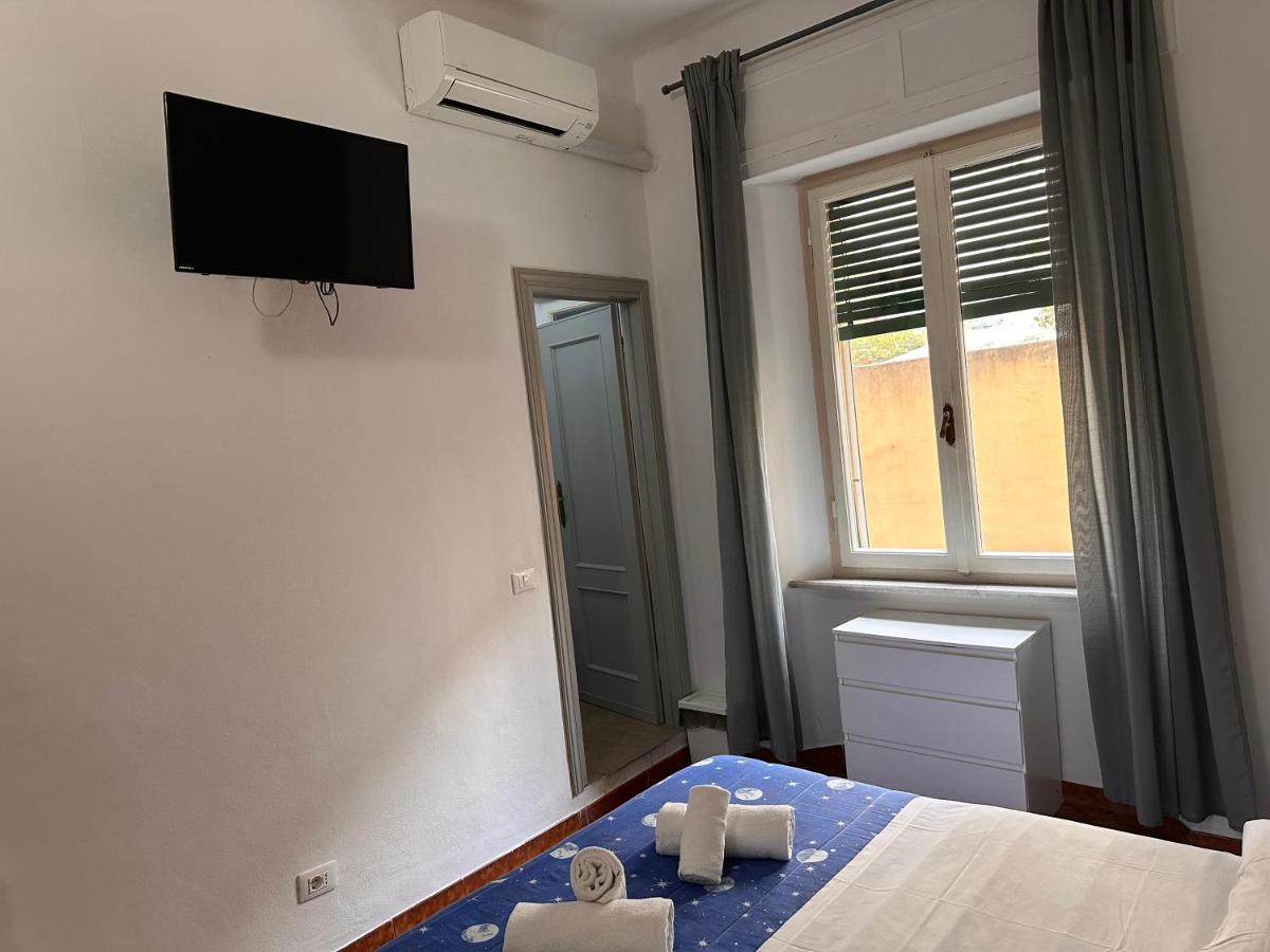 Crown Guest House 比萨 外观 照片