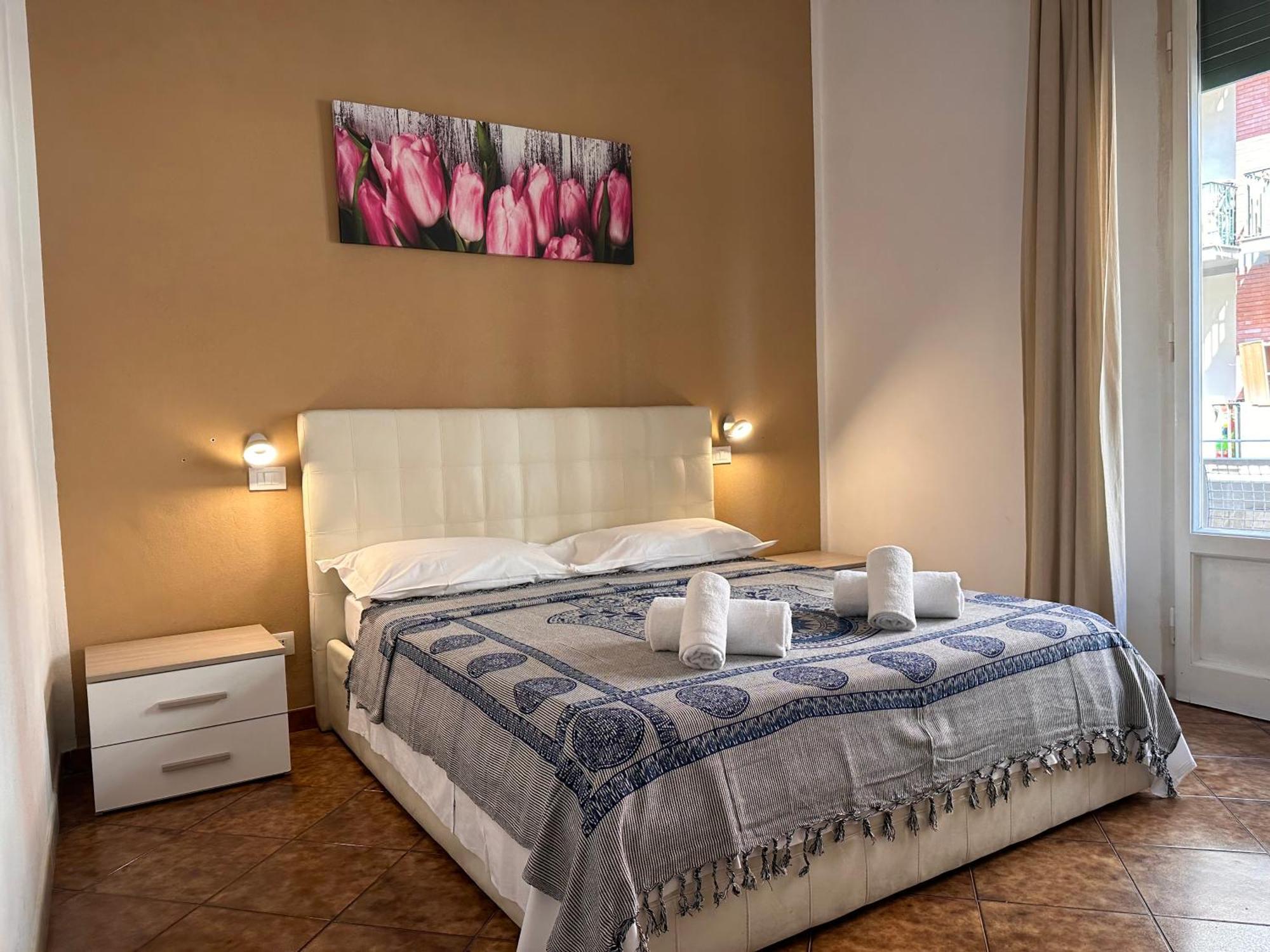Crown Guest House 比萨 外观 照片